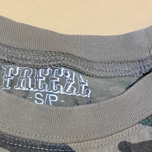 Camo Rock & Roll Tee - Picture 3 of 3